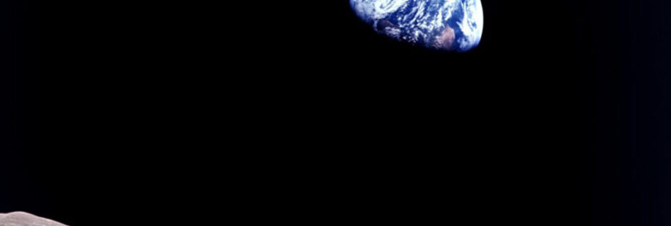 erth rise seen from te moon